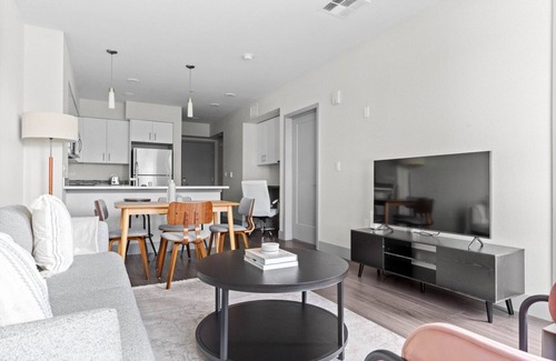 Walnut Creek Apartamento | Sunny Walnut Creek 1BR w/ Gym, Pool & Spa, walk to BART, by Blueground