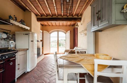 Lucca Casa | SunnySide Pool and relax in Lucca hills