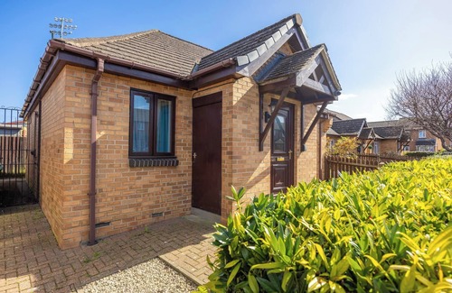 Gloucester Casa | Sunnyvibes Kingsholm 2BR Free Parking 2nights Plus Discount