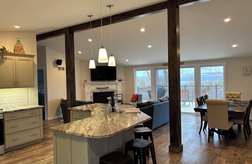 Valois Casa | Sunrise at the Sawmill - Couples Retreat!