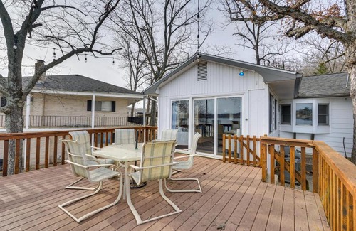 Sunrise Beach Casa | Sunrise Beach Lake House with Water Views and Dock!