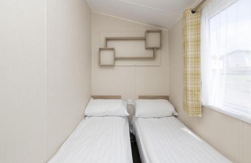 Looe Casa | Sunrise Caravan by Belvilla