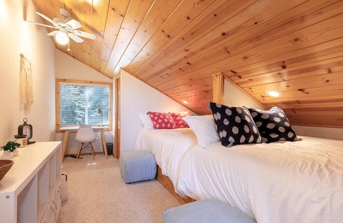 Downtown Casa | Sunrise Chalet by Tahoe Mountain Properties