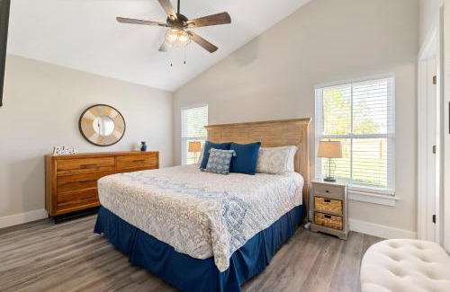 St. Augustine Casa | SunRise Cottage - Minutes to Downtown & Beaches