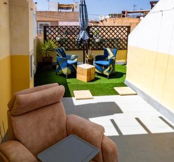 Puerto de Mazarrón Villa | SunRise Den, a pie de playa, vista al mar y piscina