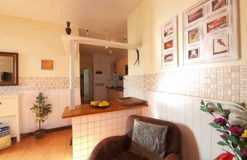 Los Gavilanes Apartamento | Sunrise Directly at the sea