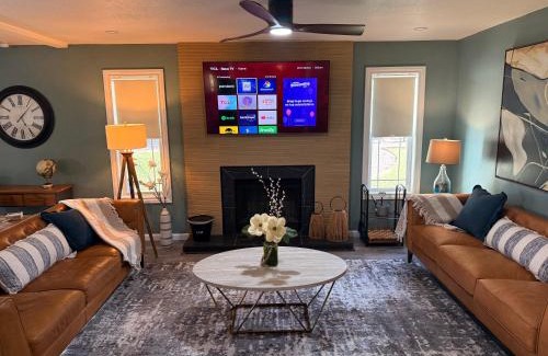 Roswell Casa | Sunrise Experience w/King Size Bed & Pet Friendly