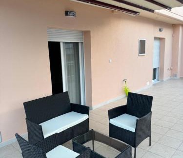 Xanthi Apartamento | Sunrise Haven Suite