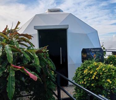 Baru Otro | Sunrise Hill Glamping