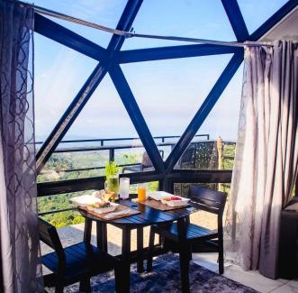 Baru Otro | Sunrise Hill Glamping