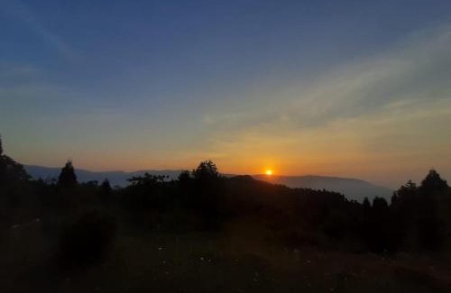 Mirik Casa | Sunrise Homestay Mirik
