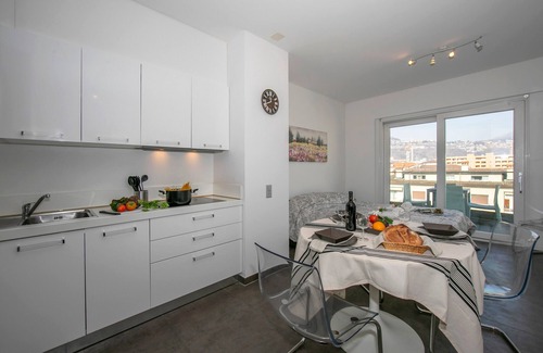 Lugano Apartamento | Sunrise House