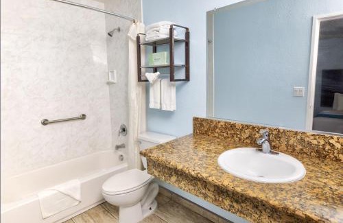 Point Loma Hotel | Sunrise Inn Point Loma