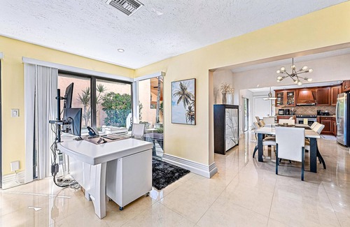 Delray Beach Casa | Sunrise Lake House in Delray Beach