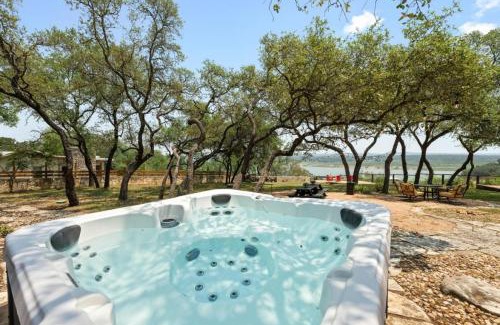 Spicewood Casa | Sunrise Lodge - Daybreak Cottage
