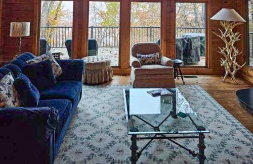 Franklin Casa | Sunrise Mountain Retreat