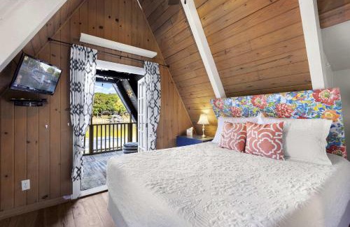 Sunrise Beach Casa | Sunrise Oasis - Enjoy Lakefront Living