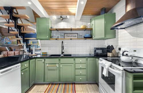 Sunrise Beach Casa | Sunrise Oasis - Enjoy Lakefront Living