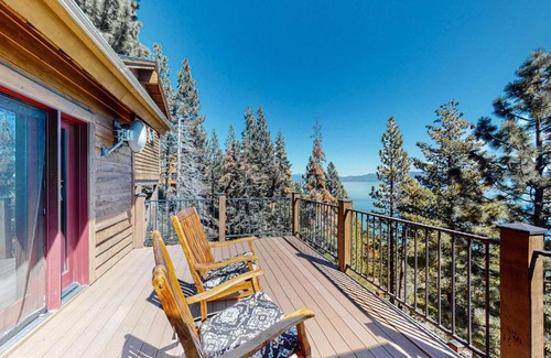 Meeks Bay Casa | Sunrise Oasis