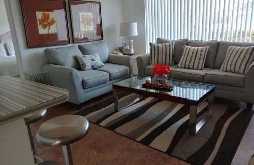 Hillsboro Beach Apartamento | Sunrise Ocean Suites