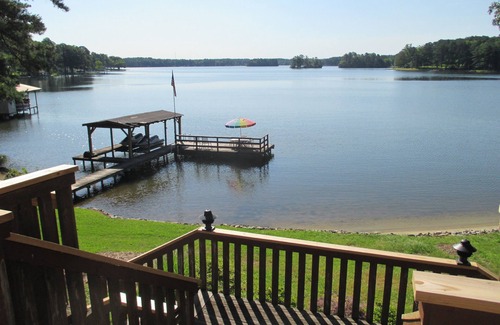 Henrico Casa | Playa privada "Amanecer en el lago" en Pea Hill Creek