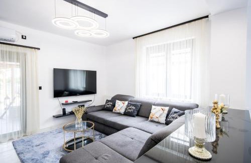 Sarud Apartamento | Sunrise Palace
