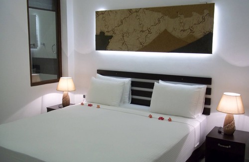 Dalupotha Hotel | Sunrise Palace
