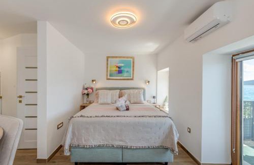 Kastel Kambelovac Apartamento | Sunrise Seaview Studio