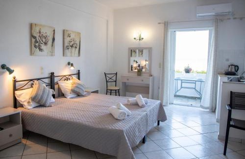 Milos Apartamento | Sunrise Studios
