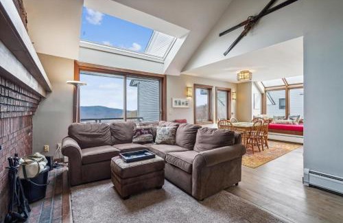 Central Vermont- Killington Casa | Sunrise Timberline K8