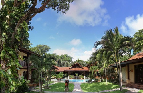 Cabrera Villa | Sunrise Villa: un lugar de reunión asequible frente a la playa para familiares y amigos