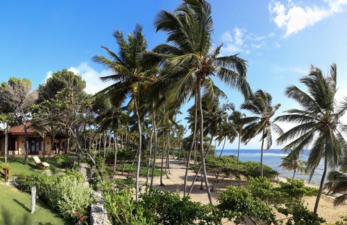Cabrera Villa | Sunrise Villa: un lugar de reunión asequible frente a la playa para familiares y amigos