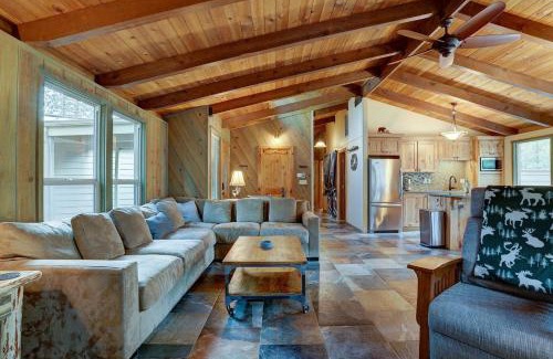 Overlook Park Casa | Sunriver Escape Sleeps 8 Pet Friendly SHARC Hot Tub