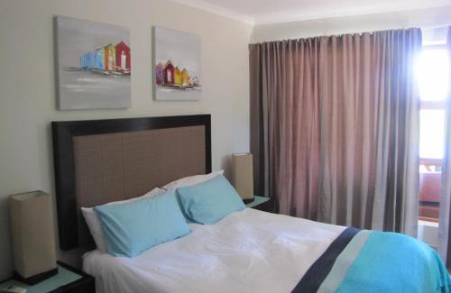 Upington Cabina | Sunriver Kalahari Lodge Riverside stay in Upington