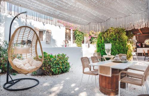 Agios Prokopios Apartamento | Sunrock Suites - Villa Gerani