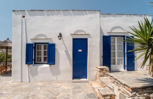 Agios Prokopios Apartamento | Sunrock Suites - Villa Menexes