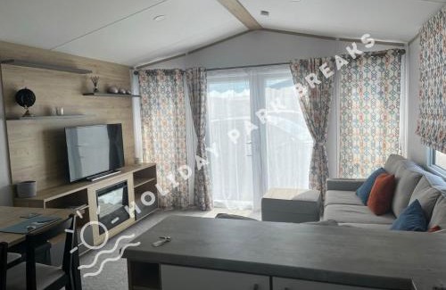 Selsey Casa | Sunset - A Relaxing Gold 3 bed holiday home at Seal Bay Resort