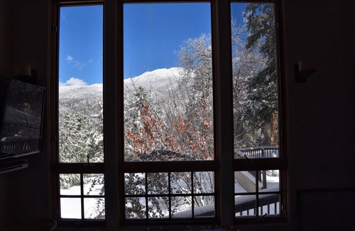 Idyllwild Casa | Sunset Acres- Romántico- senderos privados, 3 minutos a la ciudad, vistas de 270 grados, 5 acres