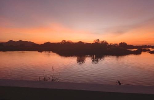 Don Det Otro | Sunset bar bungalows