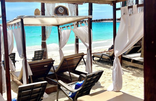 Bocachica Cabina | SUNSET BEACH