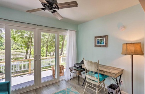 Sea Trail Casa | Sunset Beach Home with Lake Views, 3 Mi to Coast