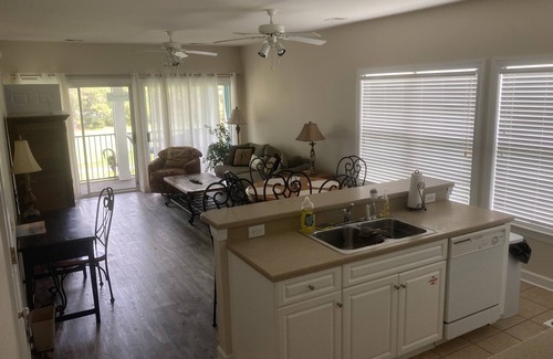 Sea Trail Condominio | Sunset Beach is beautiful. Check us out at Mermaid Cove. We are pet friendly.