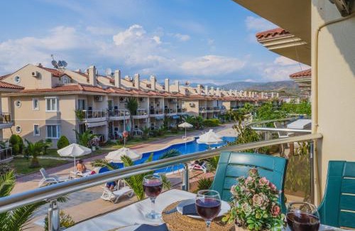 Fethiye City Center Apartamento | Sunset Beach Resort Aqua Lettings
