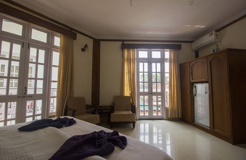 Candolim Hotel | Sunset Beach Resort