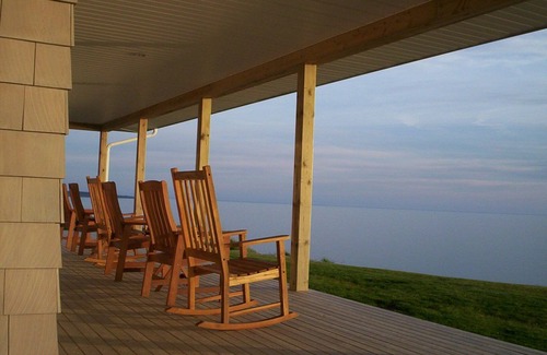 Yarmouth County Casa | Sunset Bluff House - Stunning Ocean Views