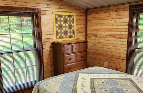 Eddyville Cabina | Sunset Cabin on Lake Barkley