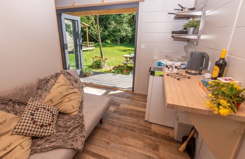 Barnstaple Cabina | Sunset Cabins at The Oaks Woodland Retreat