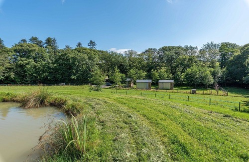 Barnstaple Cabina | Sunset Cabins at The Oaks Woodland Retreat