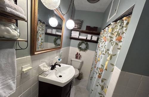 Bartow Cabaña | Sunset Cottage 1 hr to Disney 30 min to LegoLand 1.5 hr to Gulf Beaches
