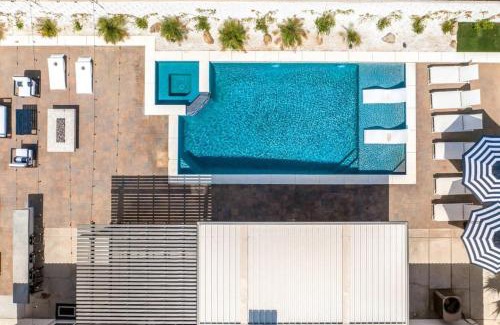 Indio Casa | Sunset Escape Home With Resort Pool And Spa